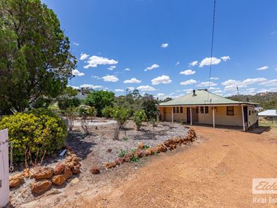 8 Connor Street, Toodyay WA 6566