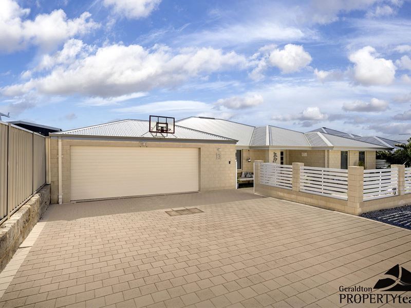 3 Shamrock Street, Wandina WA 6530