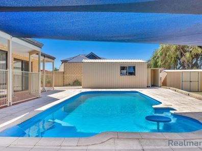 4 Gilmore Street, Madora Bay WA 6210