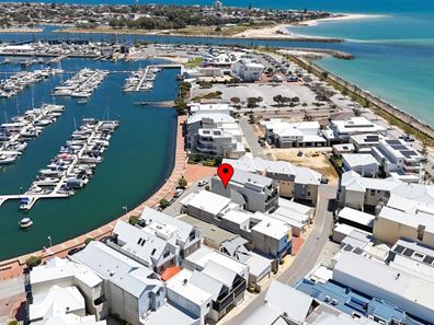 38 Spinnaker Quays, Mandurah WA 6210