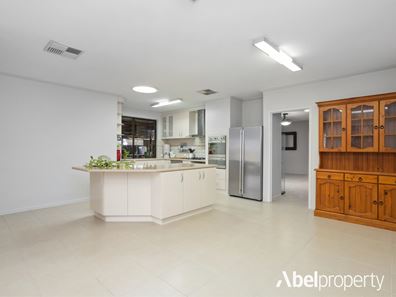 52 Paltara Way, Wanneroo WA 6065