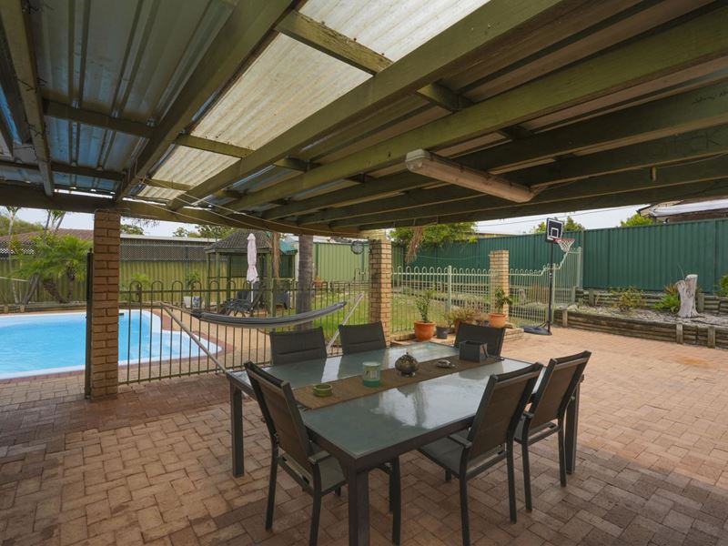 13 Highview Rise, Ballajura WA 6066