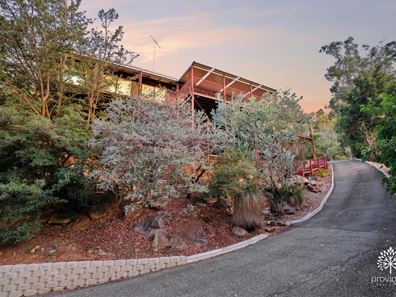 7 Dale Drive, Gooseberry Hill WA 6076