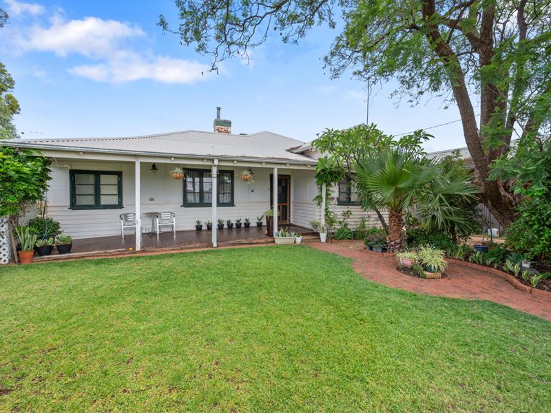 103A Ward Street, Lamington WA 6430
