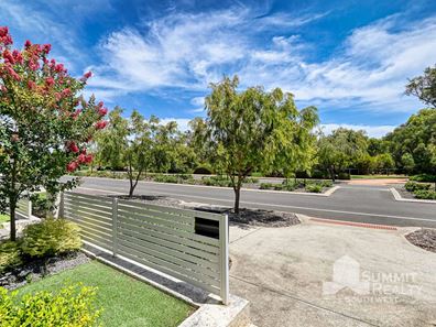 15 Wicklow Boulevard, Dalyellup WA 6230