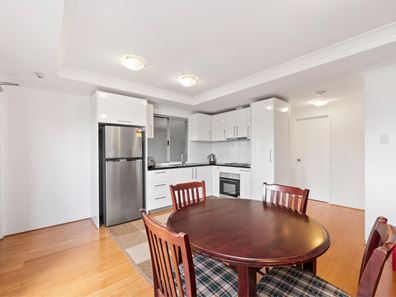 4/62a WHEELER ROAD, Hamilton Hill WA 6163