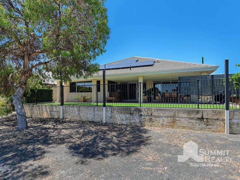 1 Oldfield Street, Millbridge WA 6232