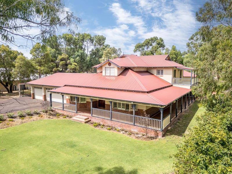 211 Hermitage Drive, The Vines
