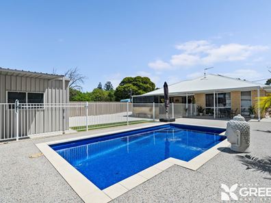 11 Mathew Street, Falcon WA 6210