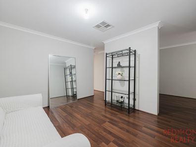 35 Portsalon Parkway, Butler WA 6036