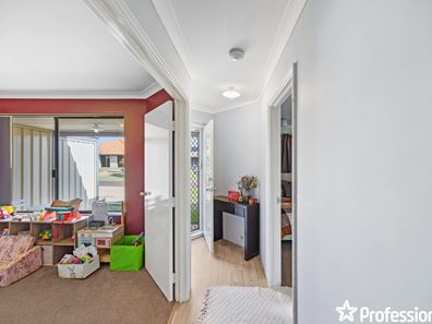 11 Kelston Way, Australind WA 6233