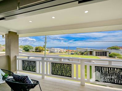 7 Simpson Avenue, Bunbury WA 6230