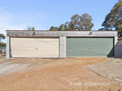 7 Wyuna Crescent, Lesmurdie WA 6076