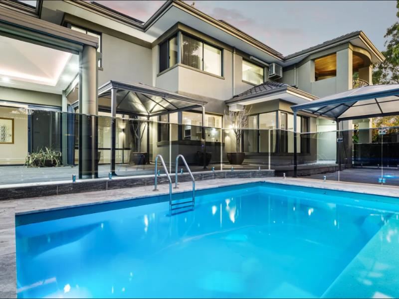29 Dunvegan Road, Applecross WA 6153