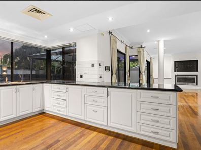 29 Dunvegan Road, Applecross WA 6153