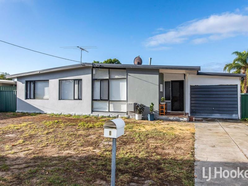 8 Caldecott Street, Thornlie WA 6108