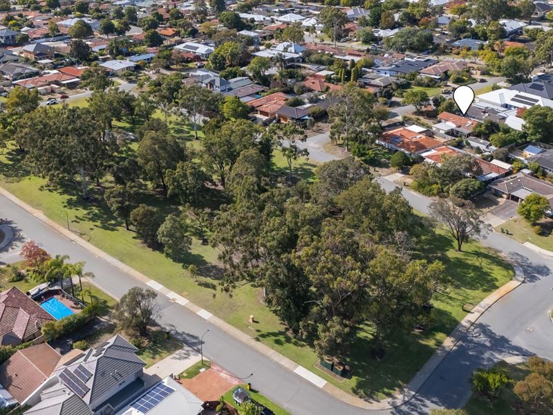 52 Hewitt Way, Booragoon WA 6154