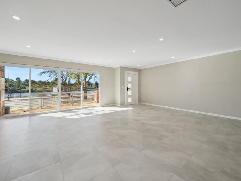 12 Gallant Turn, Byford
