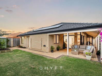 19 Kin Bay  Entrance, Mindarie WA 6030
