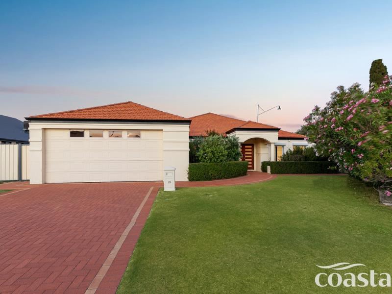 19 Tillery Way, Secret Harbour WA 6173