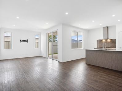 34  Bidgemia Road, Golden Bay WA 6174
