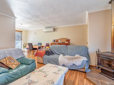 8 Forward Street, Mandurah WA 6210