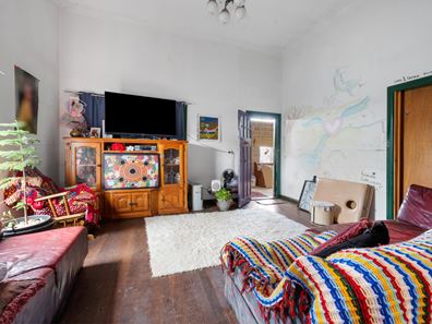 74 Sylvester Street, Coolgardie WA 6429
