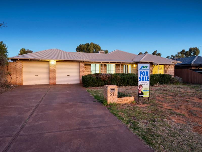 21 Premier Street, Hannans WA 6430