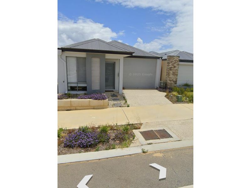 21 Roebuck Boulevard, Eglinton