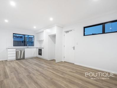7/166 Leake Street, Belmont WA 6104