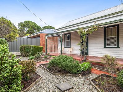 171 Gwenyfred Road, Kensington WA 6151