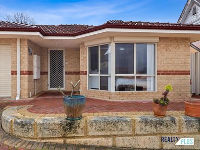 1/14 Giuffre Place, Lake Coogee WA 6166
