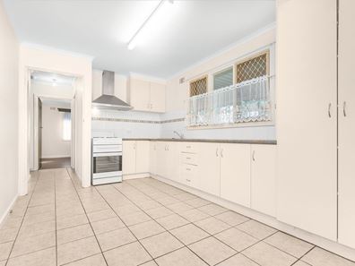 7 Sherlock Way, Rangeway WA 6530