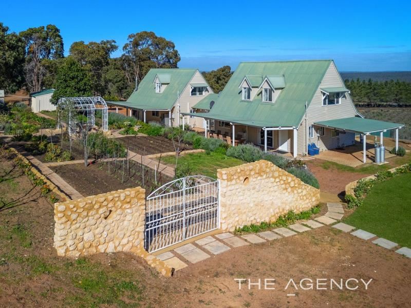 124 McKnoe Drive, Morangup WA 6083