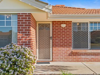 5 Elysee Crt, Port Kennedy WA 6172