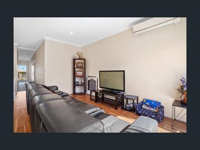 19 Altrincham Grove, Butler WA 6036