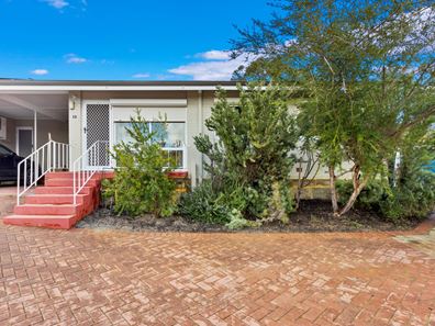 18D Keeley Way, Girrawheen WA 6064