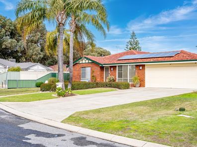 55 Sunningdale Chase, Meadow Springs WA 6210