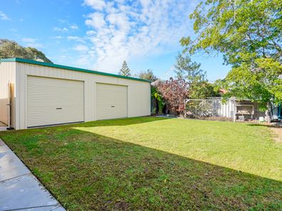 55 Sunningdale Chase, Meadow Springs WA 6210