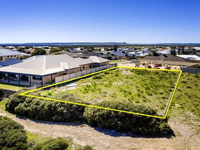 13 Archdale Rise, Wandina WA 6530