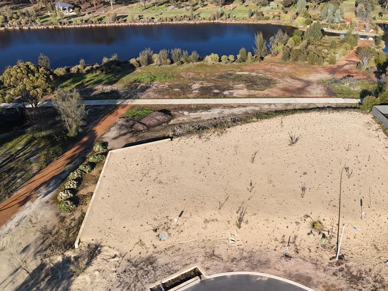 15 Kaatanup  Loop, Katanning WA 6317