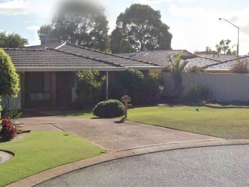 13 Theakston Green, Leeming WA 6149