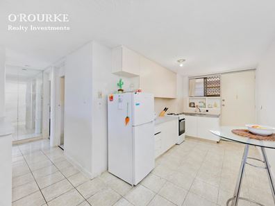 3/170 West Coast Hwy, Scarborough WA 6019