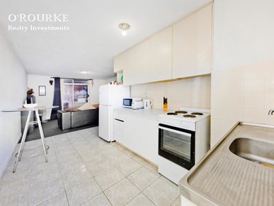 3/170 West Coast Hwy, Scarborough WA 6019