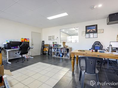 2/42 Panton Road, Greenfields WA 6210
