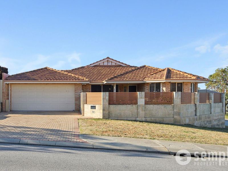 12 Mainsail Terrace, Yangebup WA 6164