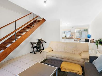 33B Dumond Street, Bentley WA 6102