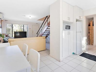 33B Dumond Street, Bentley WA 6102