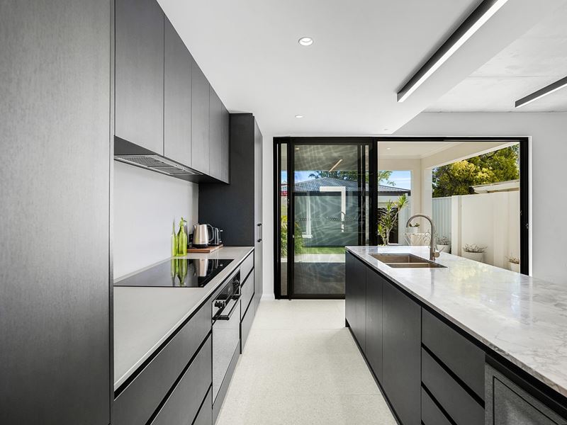 5A Campsie Street, North Perth WA 6006