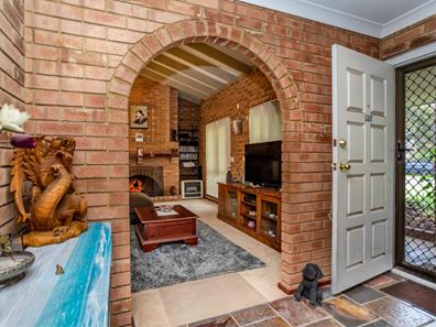 37 Durack Crescent, Gosnells WA 6110